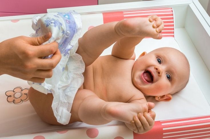 Cuidados com a Pele do Bebê: Como Evitar Assaduras e Irritações