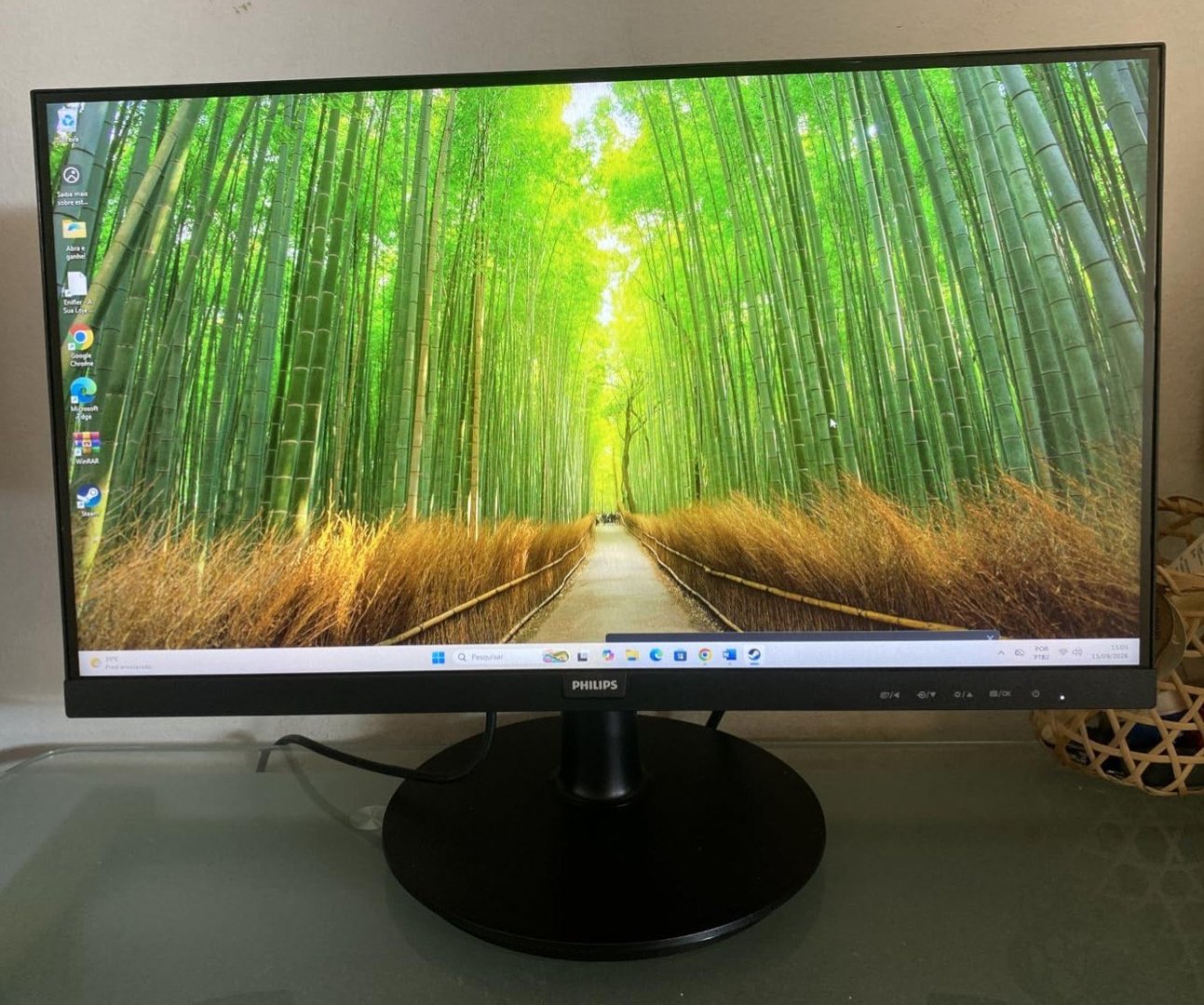 Monitor Philips 22 polegadas 221V8LB3 120Hz AdaptiveSync Preto - Bivolt