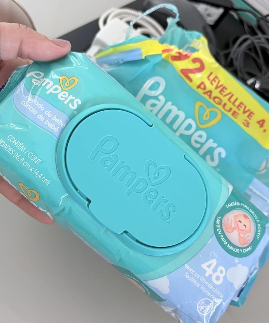 Pack 4 Pacote de Lenços Umedecidos Pampers Cuidado de Bebê - 192 Unidades