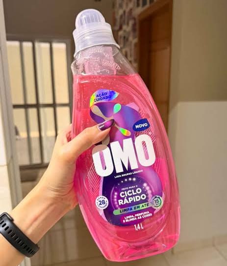 Lava-roupas Líquido Omo Ciclo Rápido Ação Cuidado 1,4l