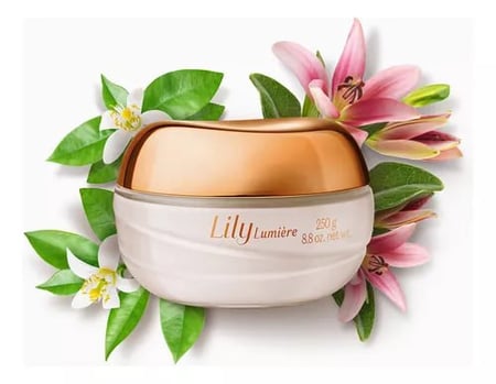 Lily Lumière Creme Acetinado Hidratante Corporal O Boticário 250g