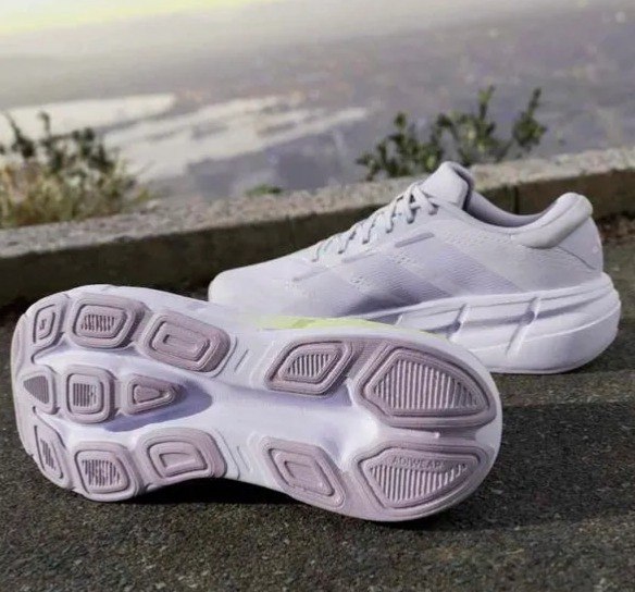 Tênis de Corrida Adidas Questar 4 Feminino Branco - Num. 36