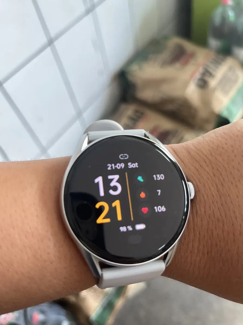 Relógio Smartwatch Qcy Gt S8 Tela Amoled Bluetooth Ipx8 Cor Cinza