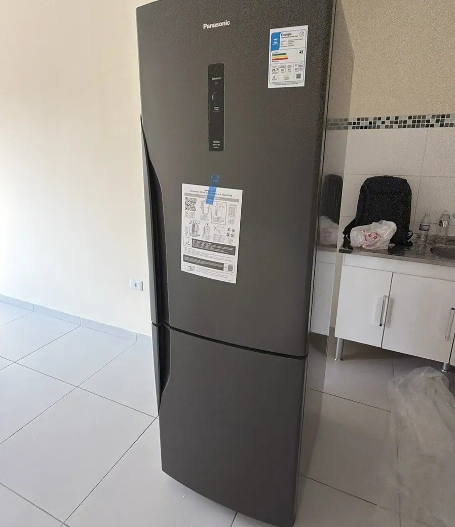 Geladeira Panasonic Intuitive+ 407L Inverse inverter Painel Touch Digital Titânio - 220v