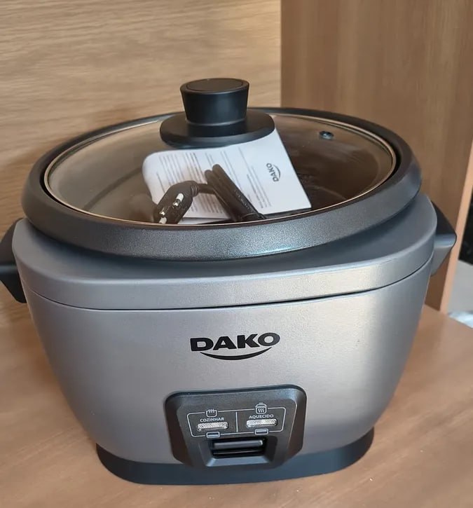 Panela De Arroz Elétrica Dako 700w Com 4 L 10 Xícaras Cinza Cor Cinza-escuro Frequência 60 Hz 220v