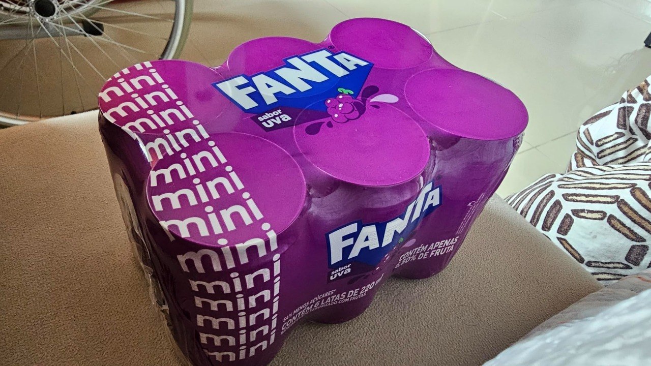 🤓Pack de FANTA UVA LT 220ML 6 unidades