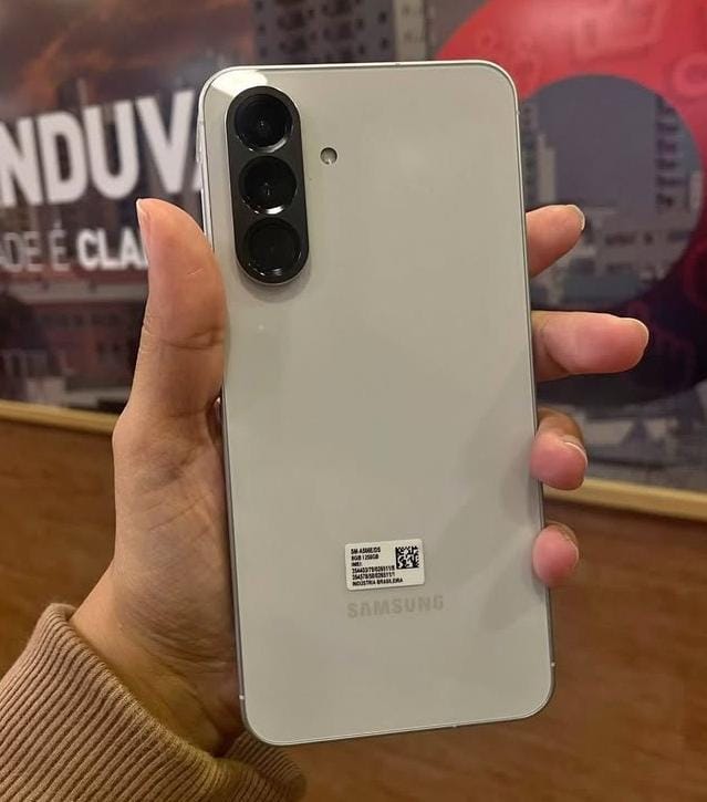 🤓Smartphone Samsung Galaxy A56 5G 128GB, 8GB RAM, Câmera 50MP, IP67, Super AMOLED 6.7", R...