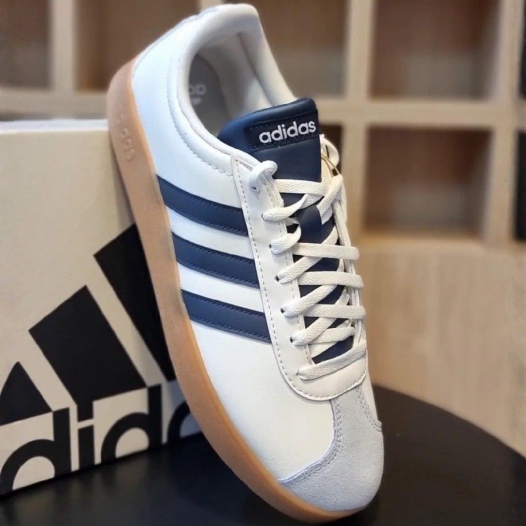 Tênis Adidas VL Court Base Feminino