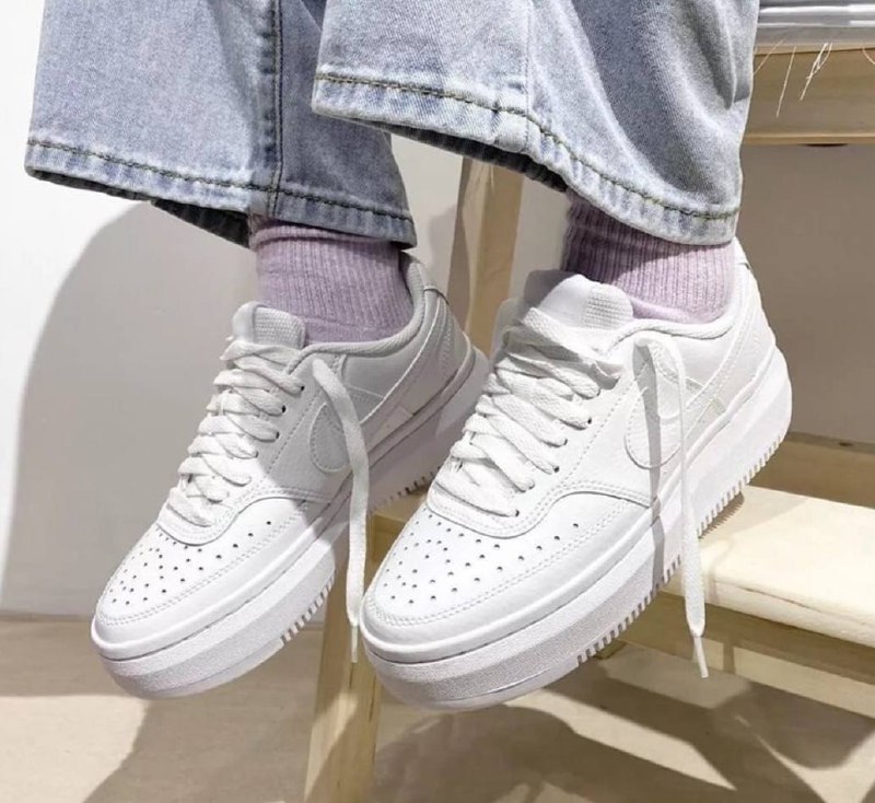 Tênis Nike Court Vision Alta Feminino