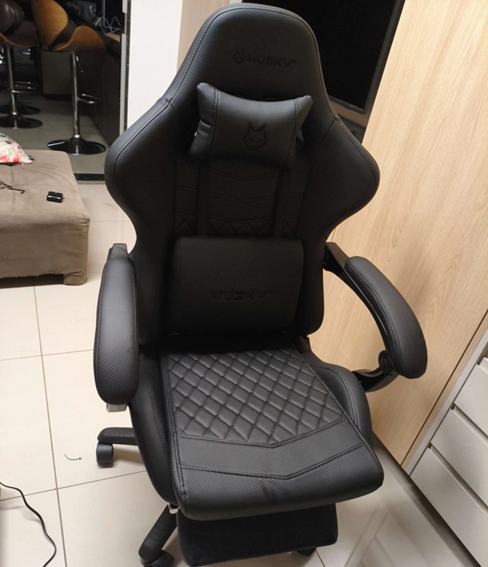 Cadeira Gamer Husky Tempest 700, Até 145kg c/ Almofadas Reclinável 150º PU Descanso para P...