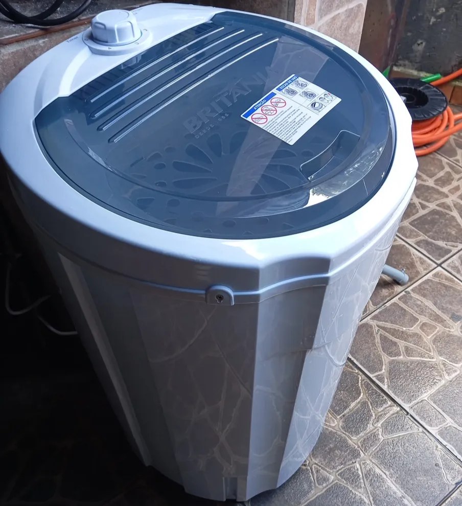Centrifuga de Roupas 15Kg Britânia Timer programável - 220v