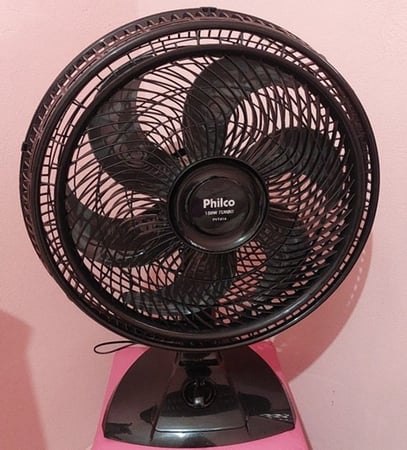 Ventilador de mesa e parede Philco 47cm 6 Pás 3 Velocidades - 110v/220v