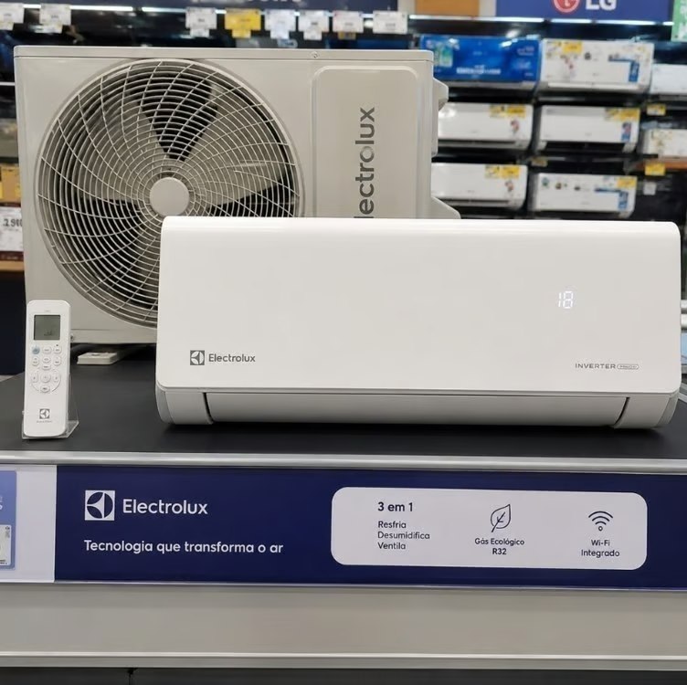 Ar Condicionado Hi Wall Electrolux Maxcomfort Inverter 9.000 Btus Frio Branco - 220v