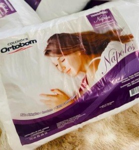 Travesseiro Ortobom de Cabeça 10cm de Altura Macio Poliéster Nápoles