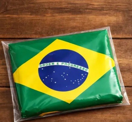 Bandeira Do Brasil Grande 1,50 x 0,90cm para bastao metro Poliéster