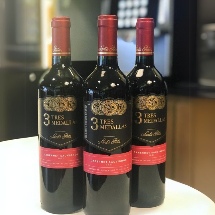 VINHO 3 MEDALLAS CABERNET SAUVIGNON 750ml