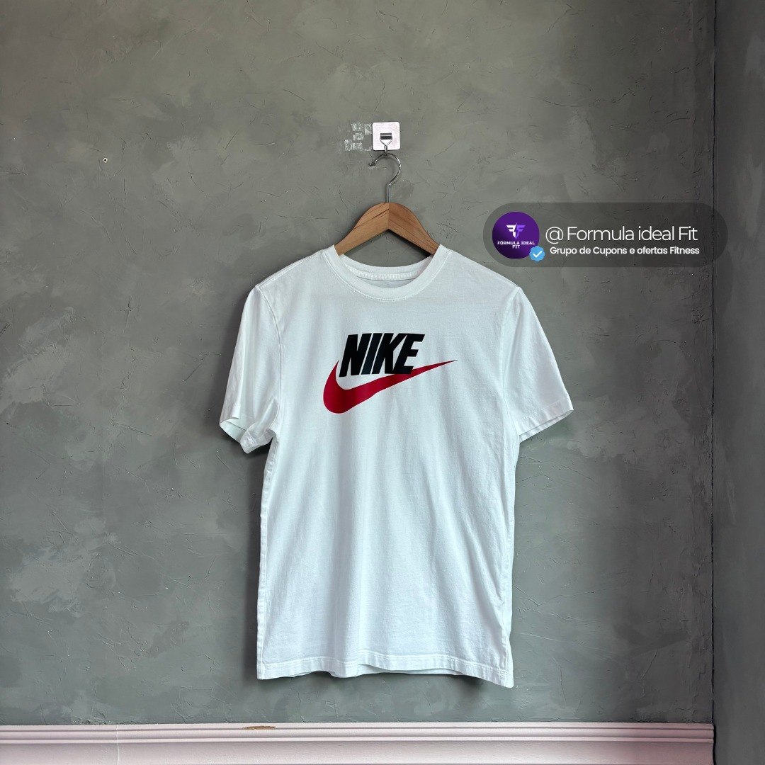 Camiseta Nike Sportswear Masculina