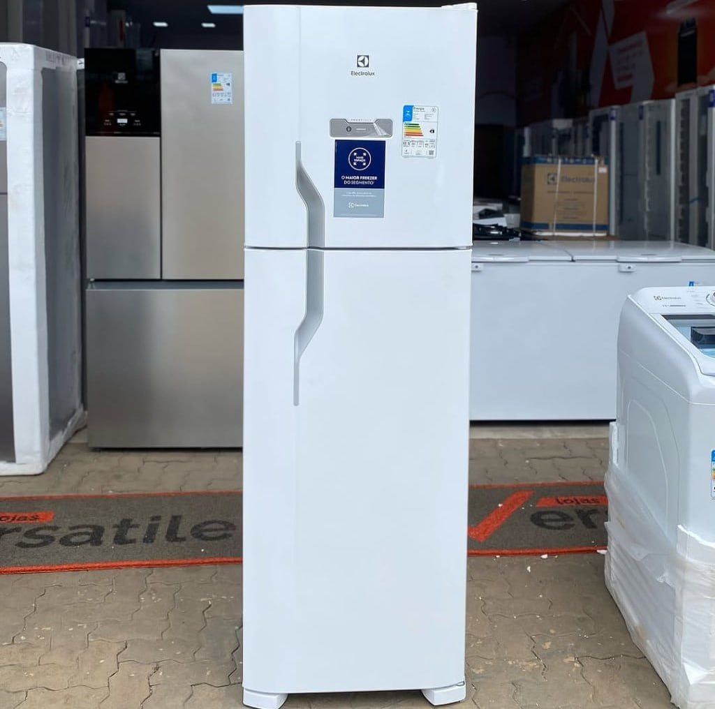 Geladeira/Refrigerador Electrolux Frost Free - 110V