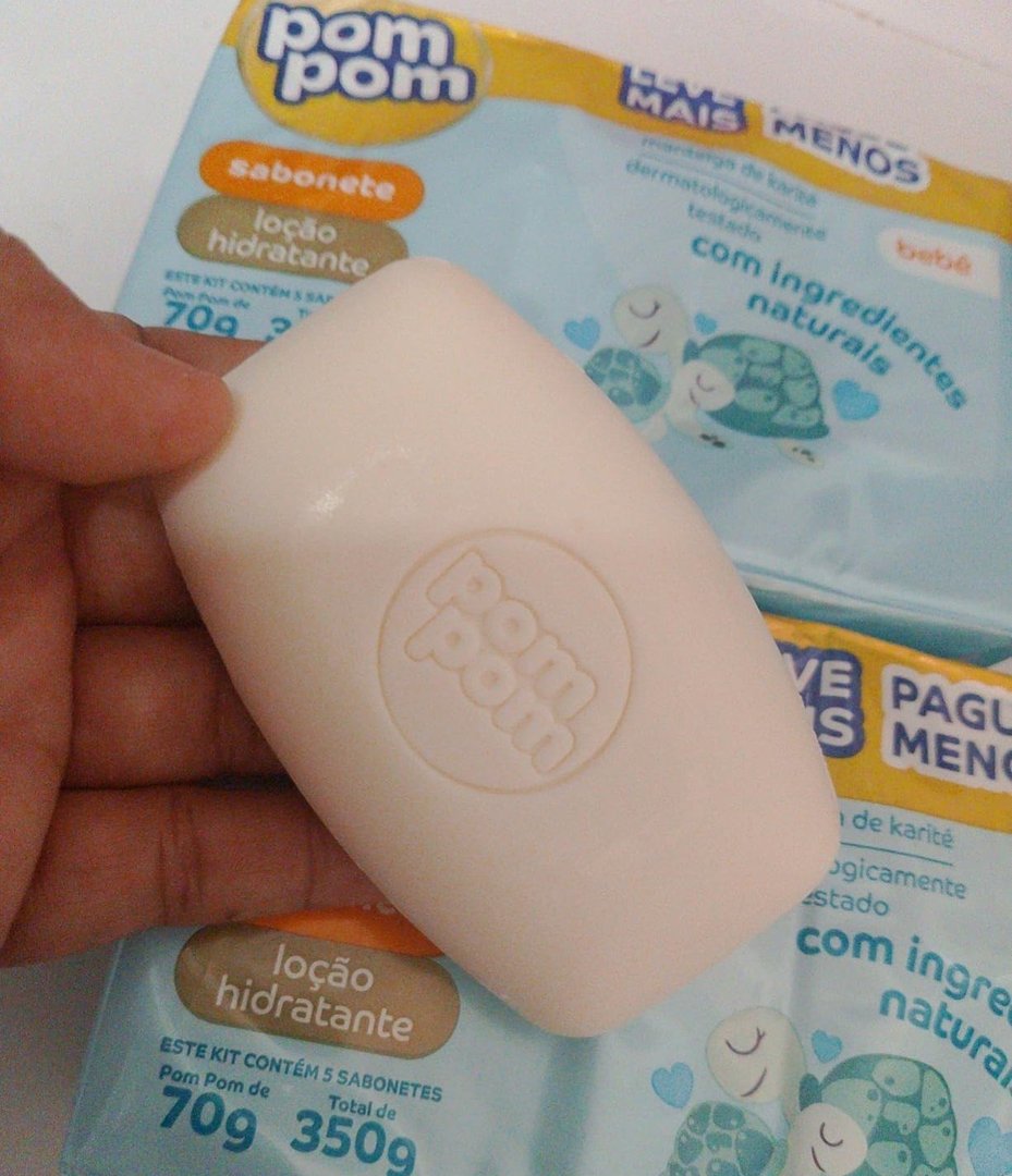 Kit Sabonete em Barra Pom Pom Loção Hidratante 70g - 5 unidades
