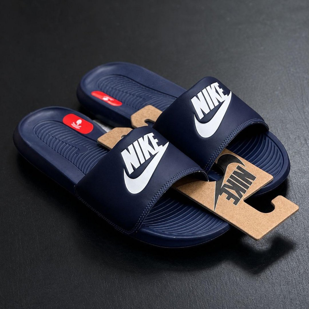 Chinelo Nike Victori One