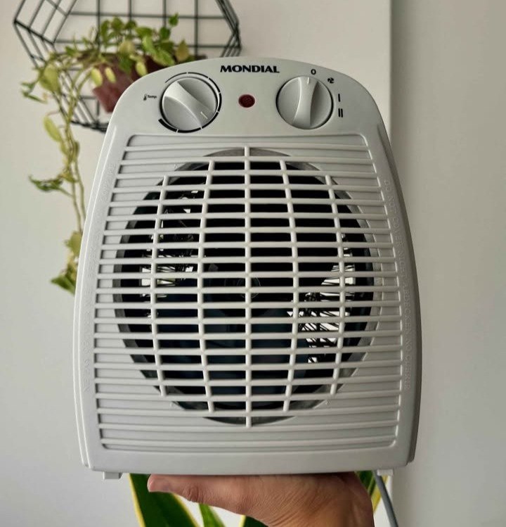 Aquecedor Termoventilador Mondial Portátil 3 em 1 (aquece, circula e desumidifica) - 220v