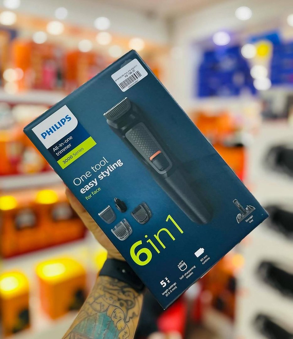 Aparador de Pelos 6 em 1 Philips Series 3000 MG3711/15 Multigroom Bivolt - máquina de barb...