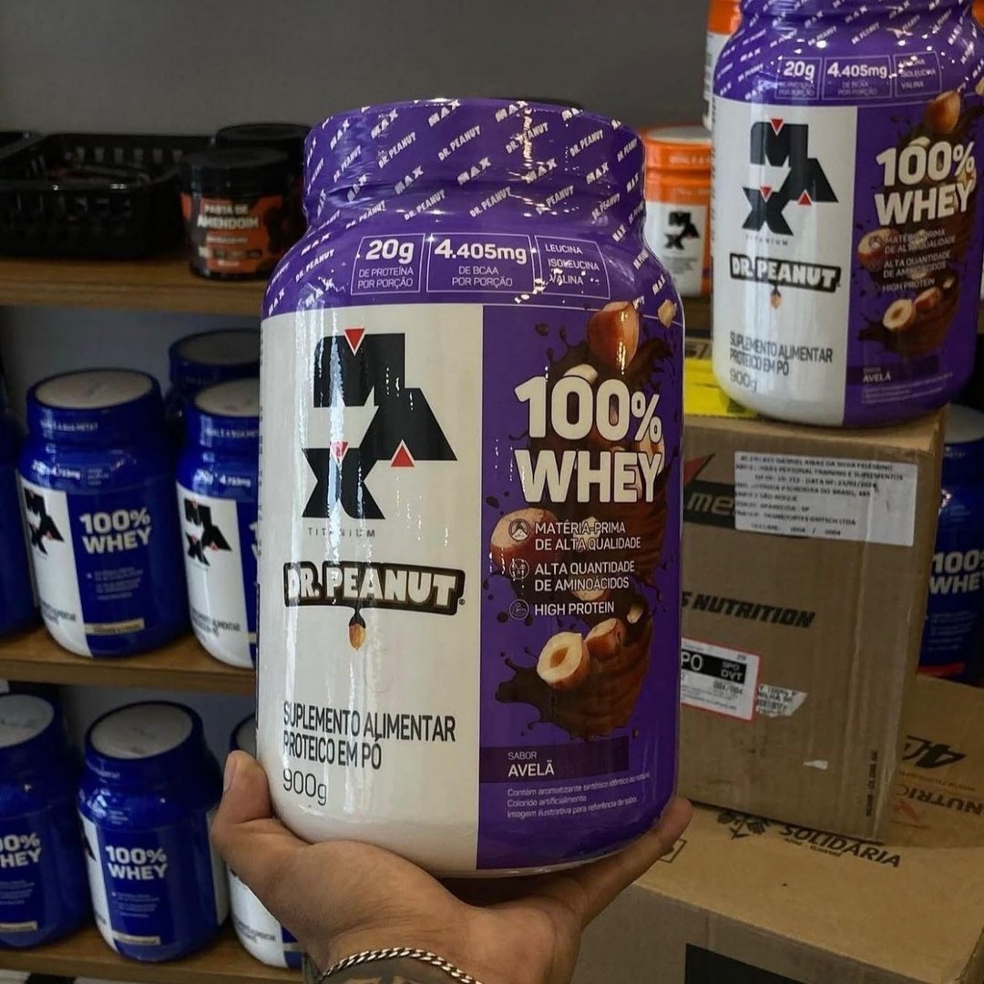 100% Whey Max Titanium x Dr. Peanut (900g), Sabor Avelã
