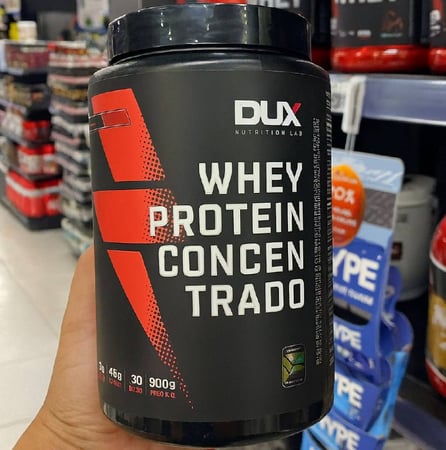 Whey Protein Concentrado Pote 900g Sabor Morango Dux Nutrition