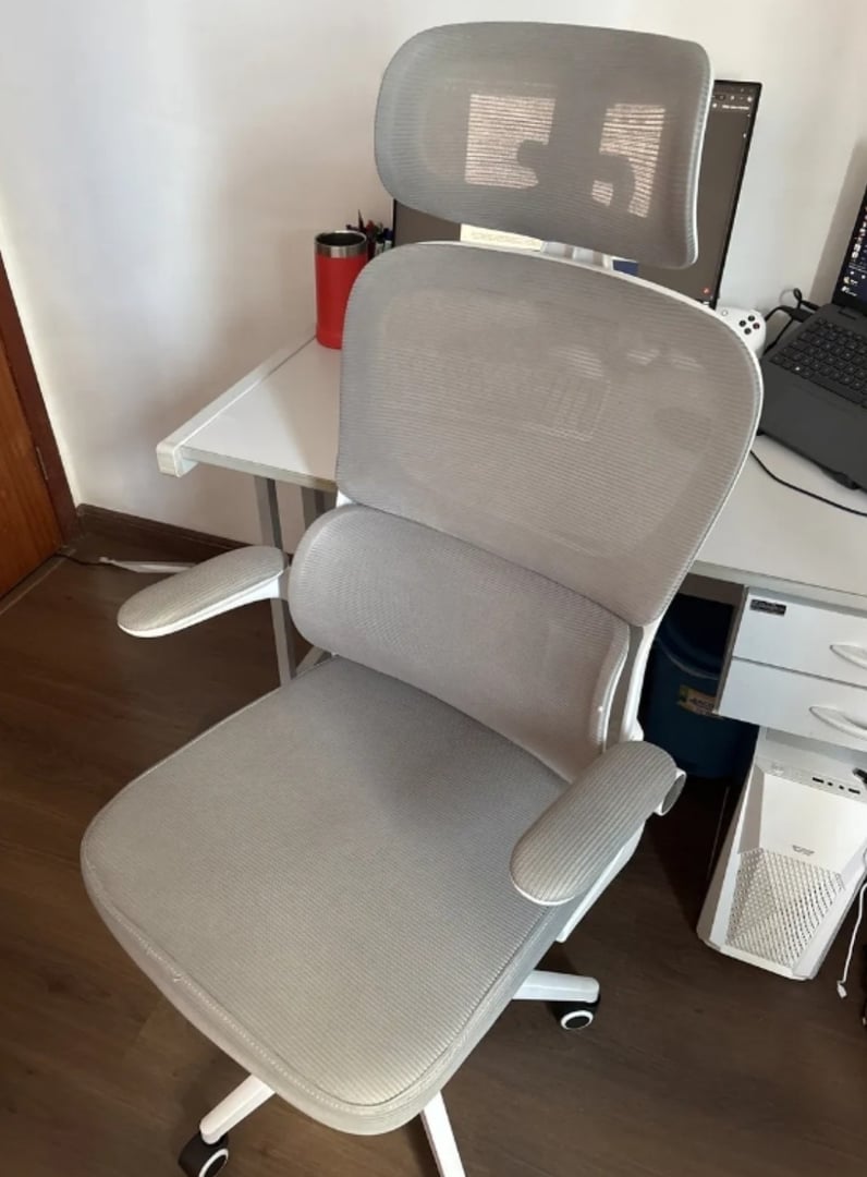 Cadeira Escritório Ergonômica Genebra G500 Luvinco Cor Cinza Com Suporte Lombar Estofado M...