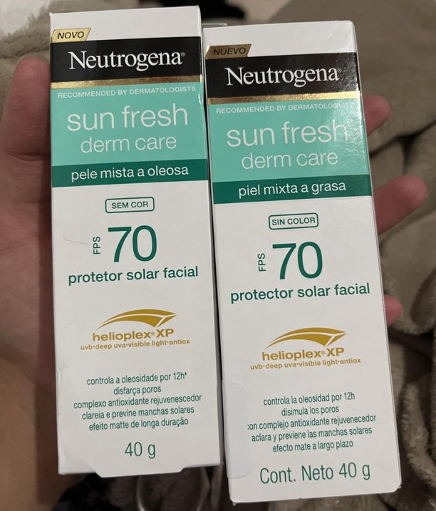 Kit 2 Neutrogena Sun Fresh Protetor Solar Facial p/ Pele Oleosa Derm Care FPS 70 Sem Cor 4...