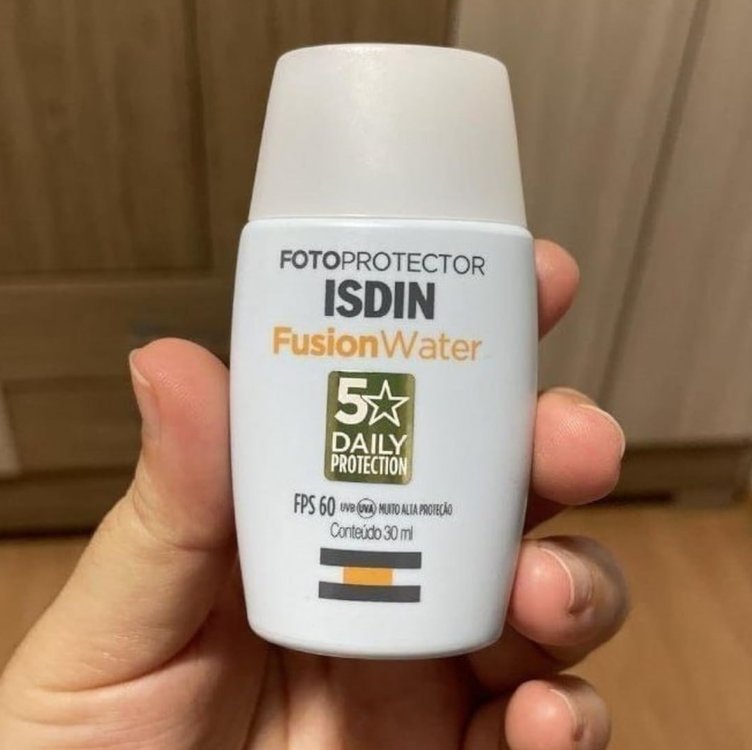ISDIN Protetor Solar Facial Fusion Water 5 Stars FPS 60-30ml