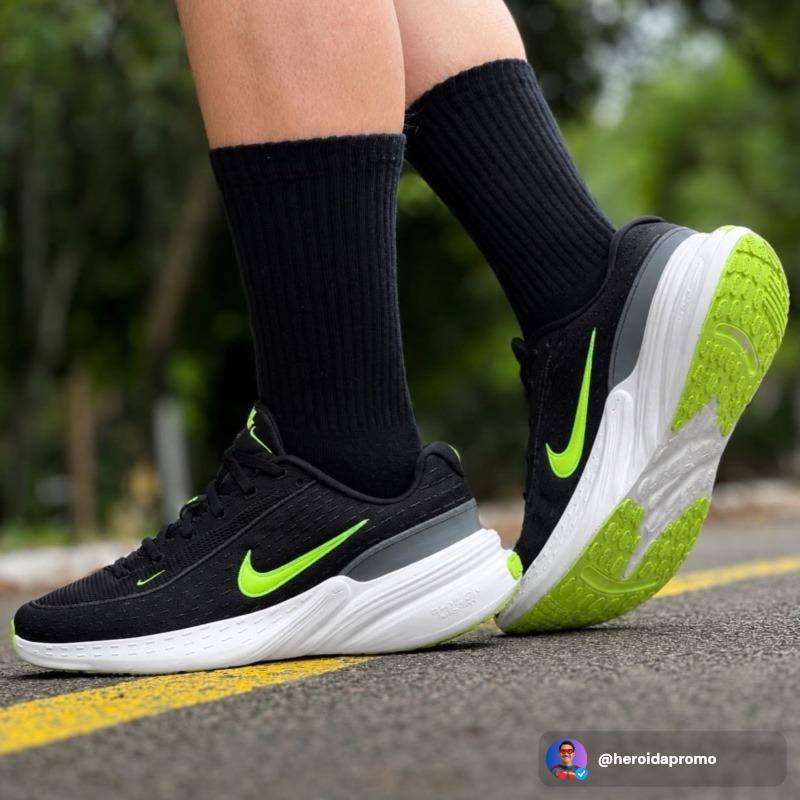 Tênis Nike Uplift Sc Masculino