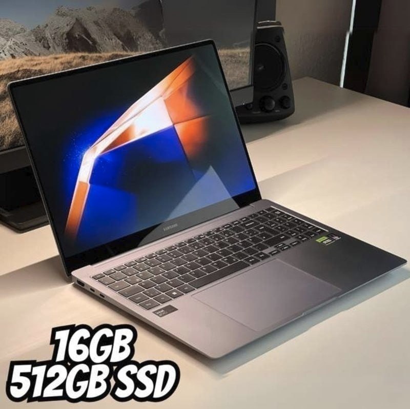 Samsung Notebook Galaxy Book4, Windows 11 Home, Intel® Core™ i5, 16GB, 512GB SSD, 15.6'' F...