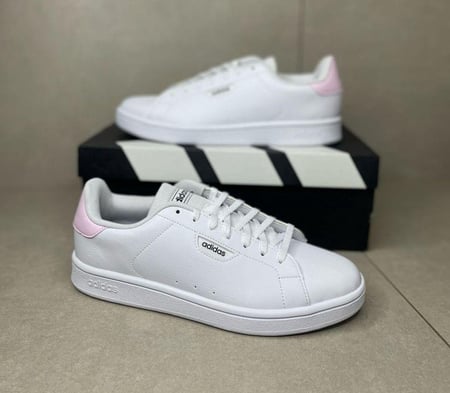 Tênis adidas Urban Court Estilo