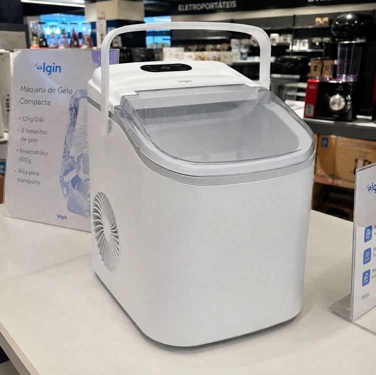 Máquina De Gelo Easy Ice 12kg Com Painel De Led Branca Elgin Branco