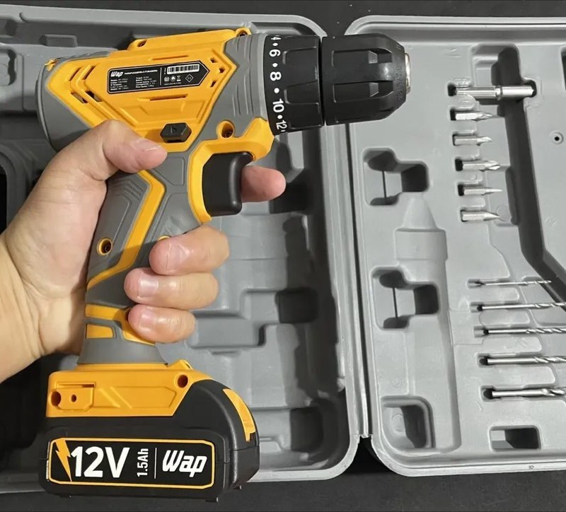 Parafusadeira e Furadeira De Impacto Wap Sem Fio Bateria 12v - Bivolt