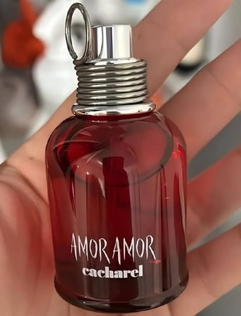 Perfume Feminino Cacharel Amor Amor Edt 30ml