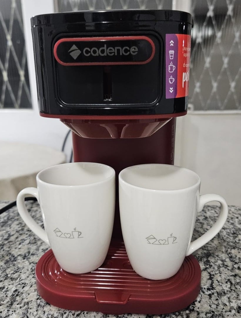 Cafeteira Cadence Single Up, 220V, CAF230