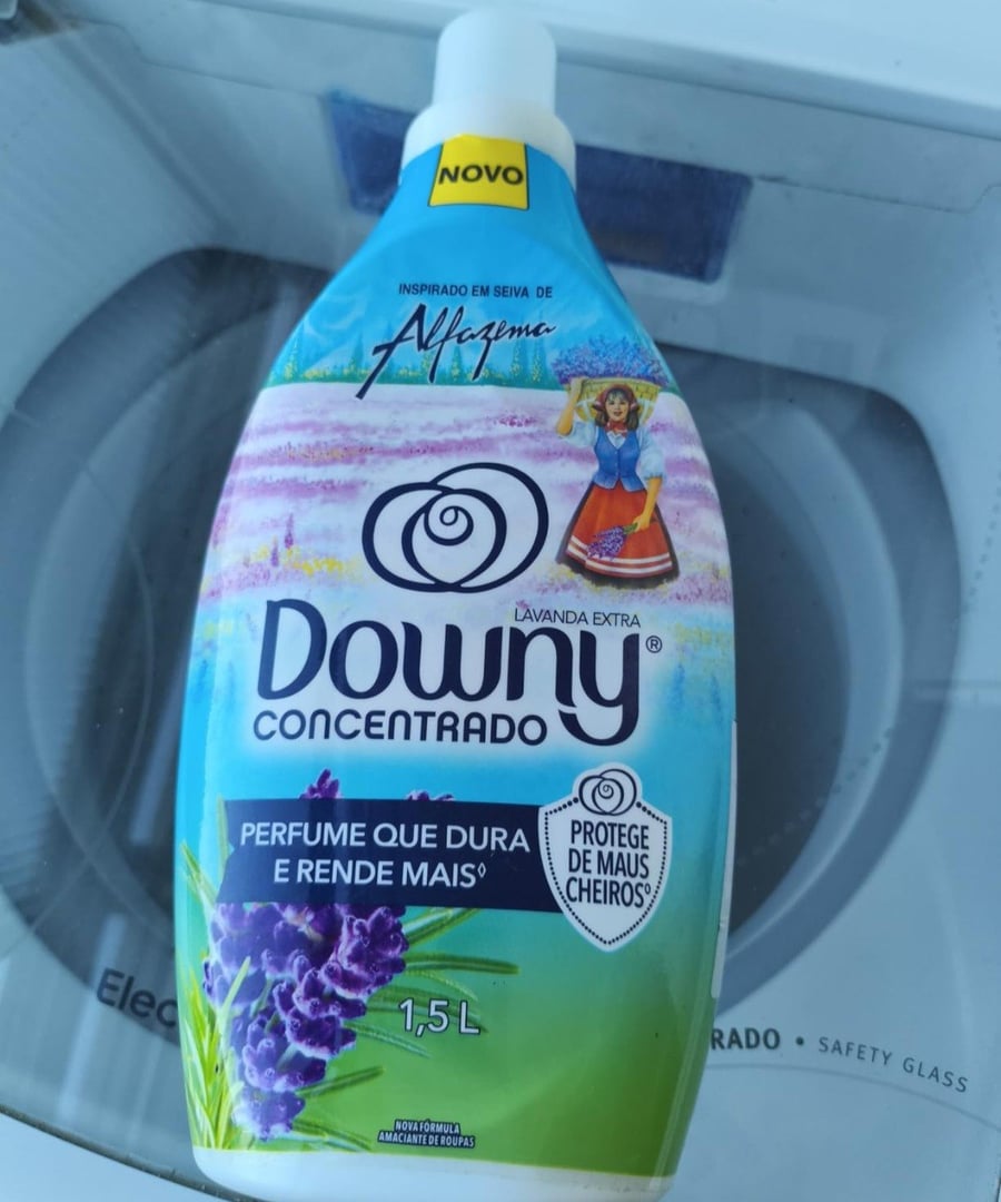 Downy Amaciante Concentrado Seiva de Alfazema - 1.5L (Rende 6 Litros)