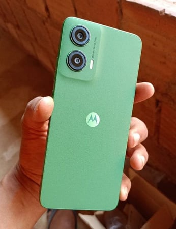 Smartphone Motorola Moto g35 128GB Verde 5G 4GB RAM+8GB Ram Boost 6,7" Câm. Dupla Selfie 1...