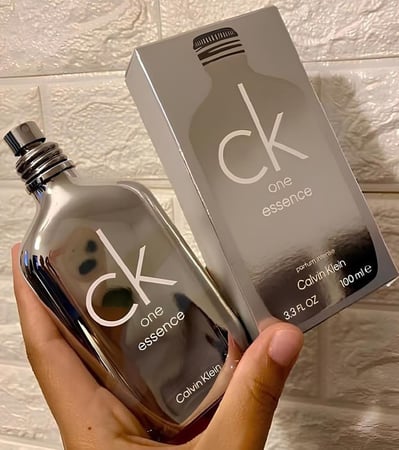 CK One Essence Parfum Intense Unissex 100ml