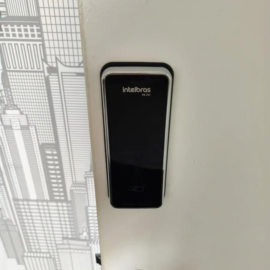 🤓Fechadura Digital de Sobrepor Fr201 Preto Intelbras