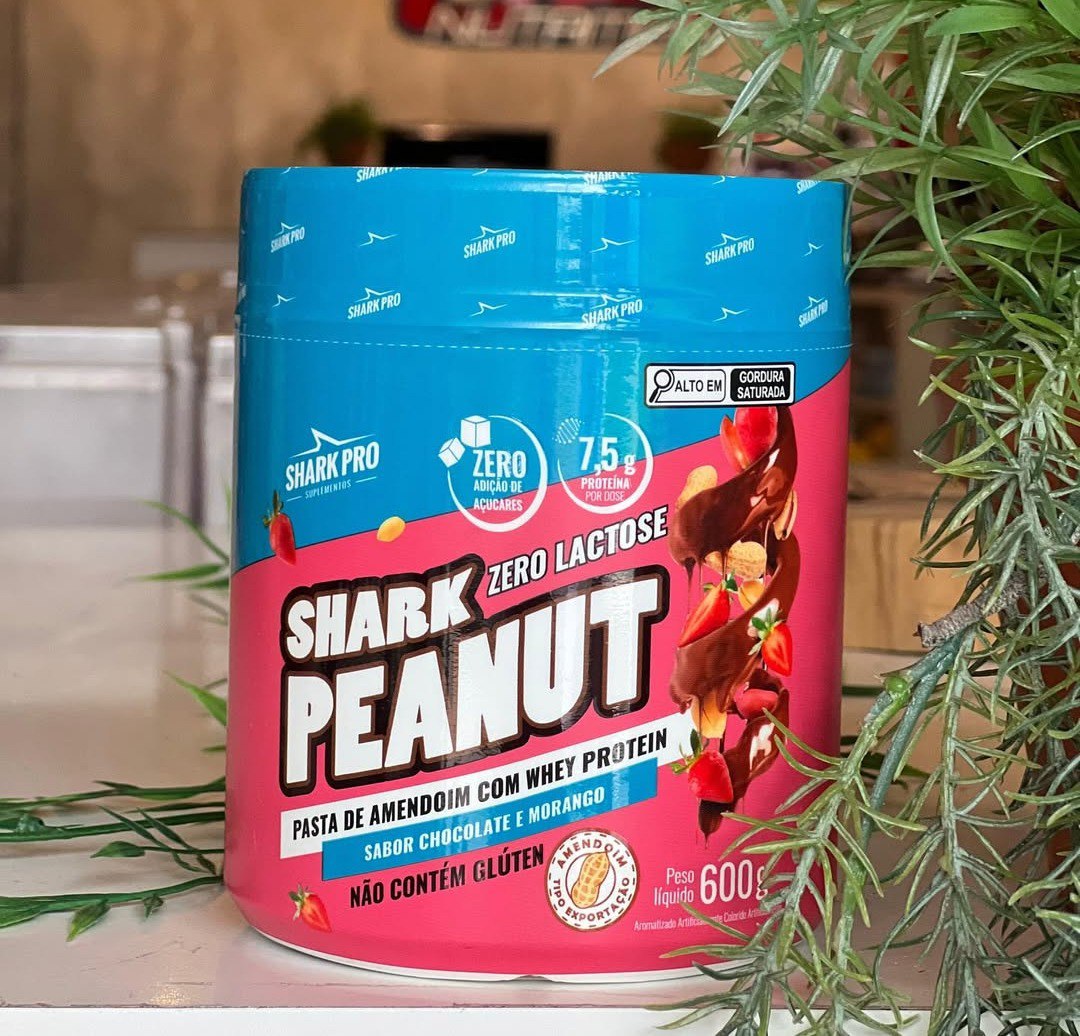 Shark Pro Pasta de Amendoim Gourmet Sabor Chocolate com Morango com Whey Protein 600g