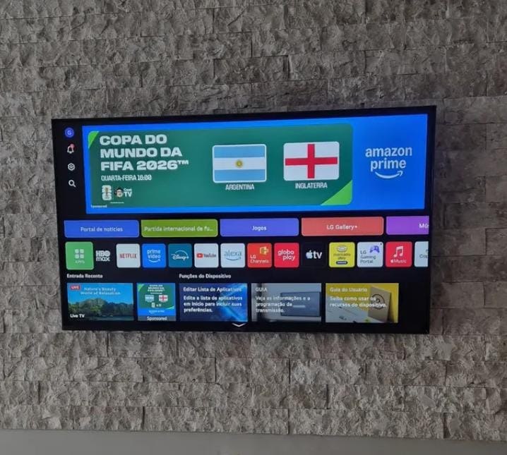 Smart TV Profissional 4K 65" LG UHD 65AU801 Processador α7 AI Ger8 Super Upscaling Google Cast Alexa Integrado Controle AI Smart Magic WebOS 25