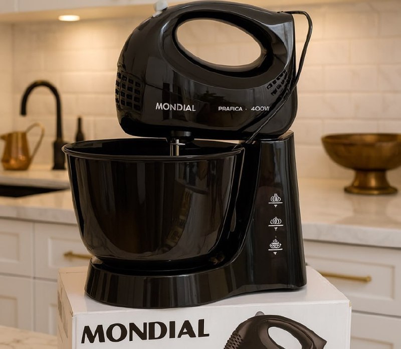 Batedeira Prática Mondial 400w - B-44-b Preto 127v