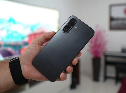 Celular Samsung Galaxy A17 Com Ia, 128gb, 4gb Ram, Câm De 50mp, Tela De 6.7 , Nfc, Ip54 - ...