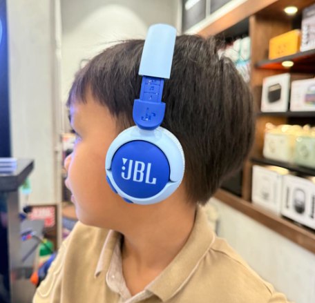 Fone de Ouvido Bluetooth Sem Fio JBL Junior 320BT até 50 horas de Reprodução - Azul