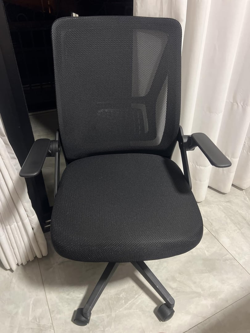 Cadeira de escritório Diretor Malcom Preta Healer