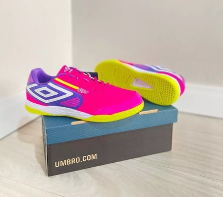 Chuteira Umbro Futsal Pro 5 Club Profissional Amortecimento