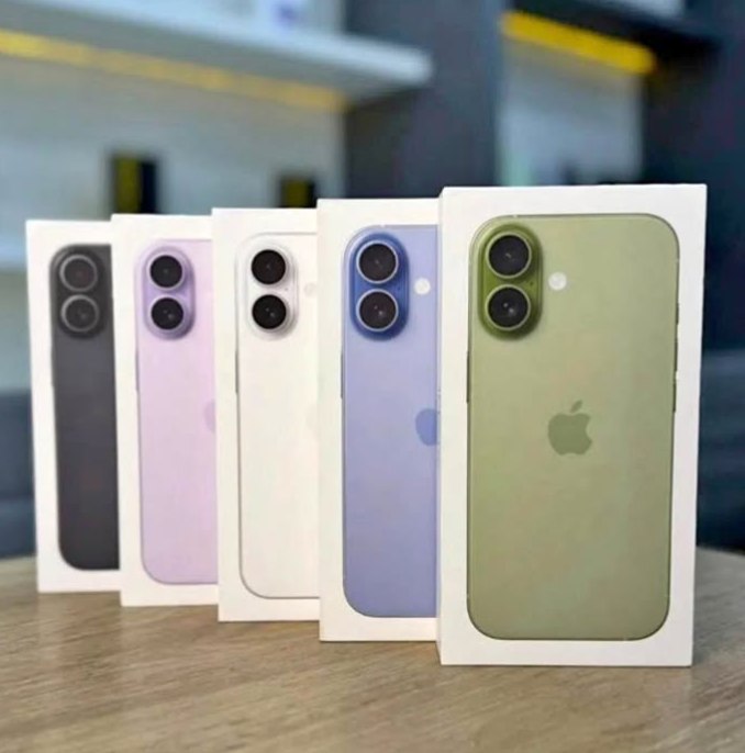IPhone 17 256GB 5G Câm. Dupla 48MP + Selfie ultra‑angular 18MP Bateria Longa Duração - 4 c...